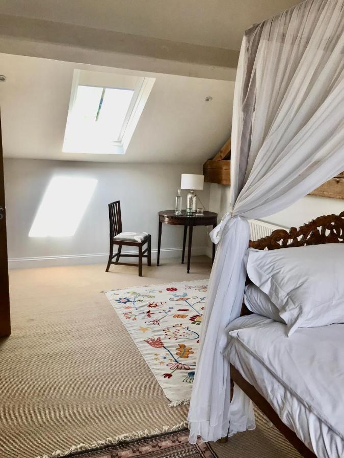 Mulberry Barn Bed & Breakfast Micheldever Bagian luar foto